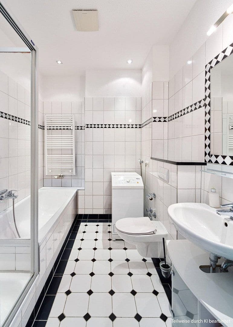 Predaj bytu 3-izbový 95 m², Stargarderstr. 21, Berlin, Berlín Predaj bytu 3-izbový 95 m², Stargarderstr. 21, Berlin, Berlín