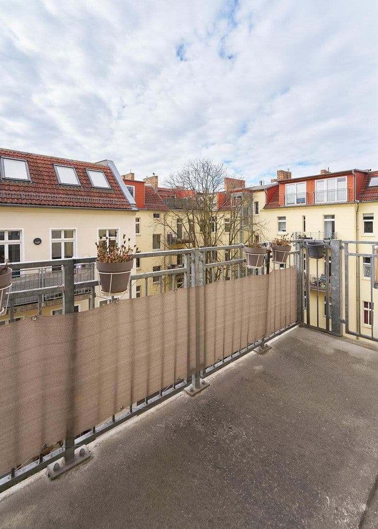 Predaj bytu 3-izbový 95 m², Stargarderstr. 21, Berlin, Berlín Predaj bytu 3-izbový 95 m², Stargarderstr. 21, Berlin, Berlín