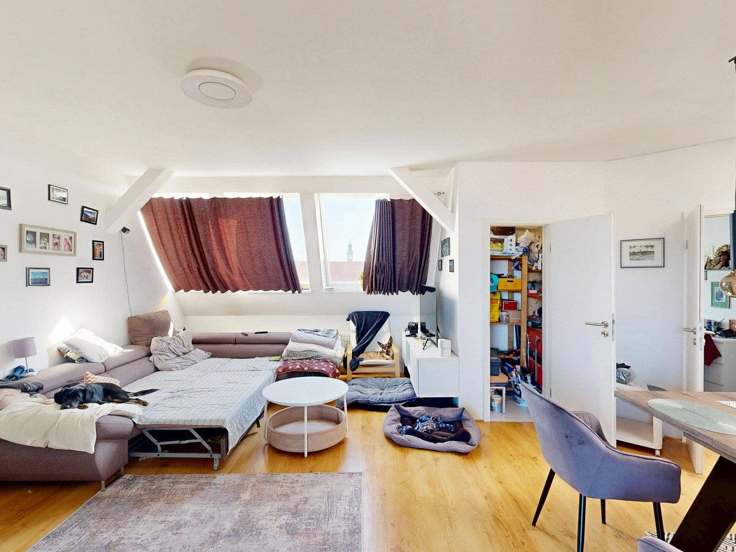 Predaj bytu 7-izbový 183 m², Berlin, Berlín Predaj bytu 7-izbový 183 m², Berlin, Berlín