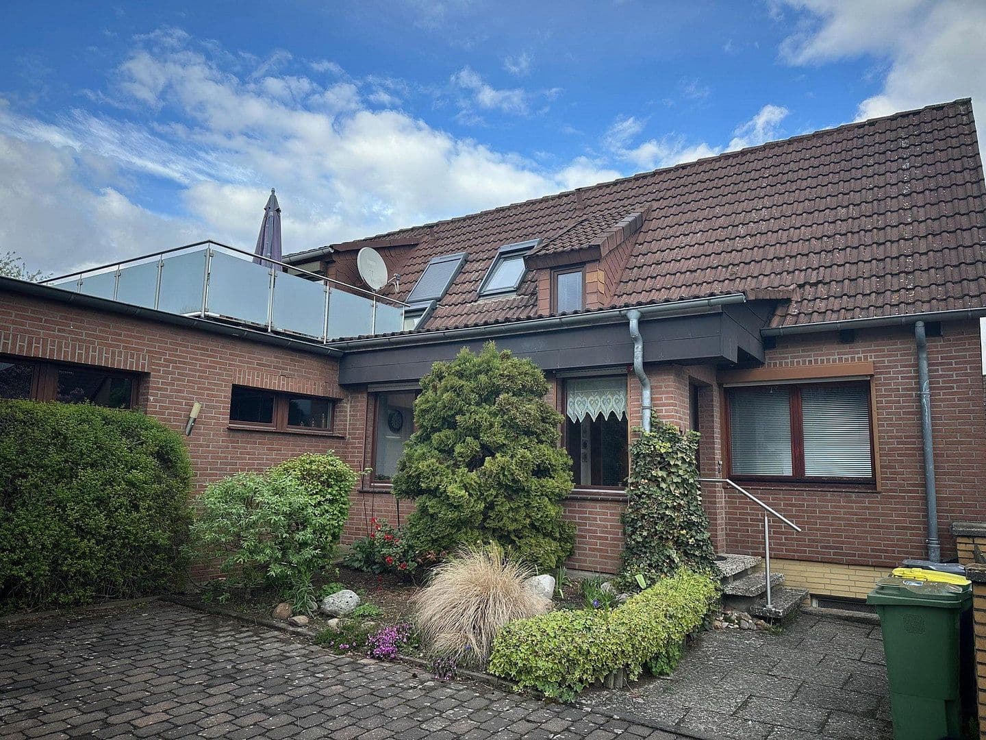 Predaj domu 150 m², pozemek 589 m², Braunschweig, Dolné Sasko Predaj domu 150 m², pozemek 589 m², Braunschweig, Dolné Sasko