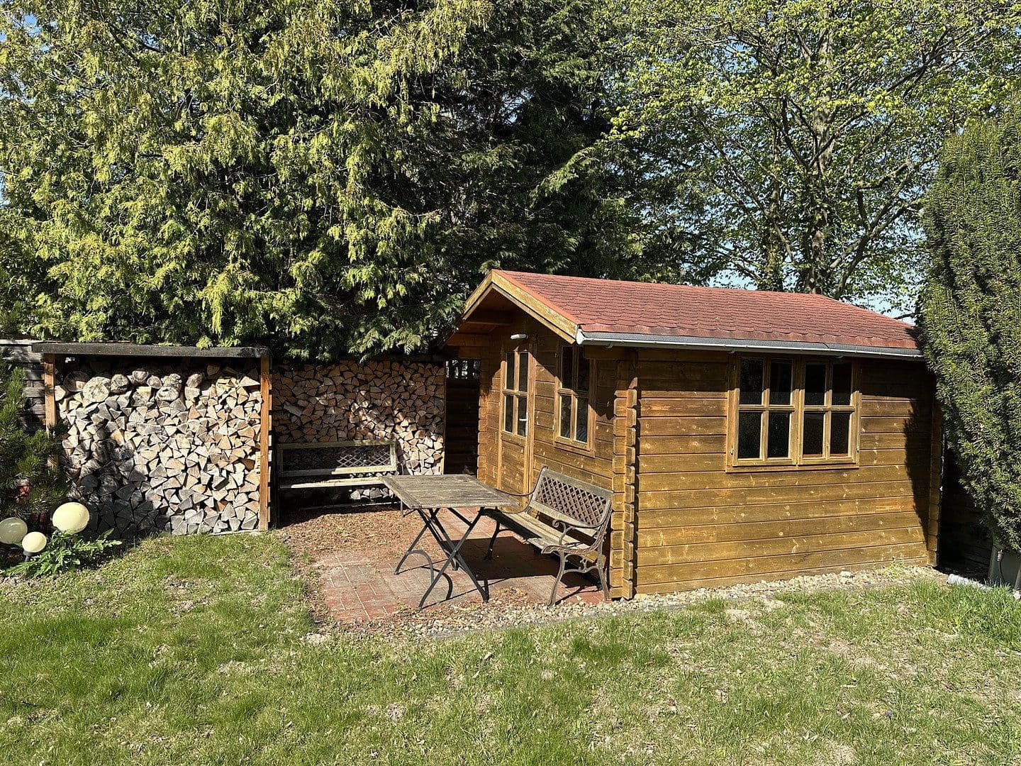 Predaj domu 150 m², pozemek 589 m², Braunschweig, Dolné Sasko Predaj domu 150 m², pozemek 589 m², Braunschweig, Dolné Sasko