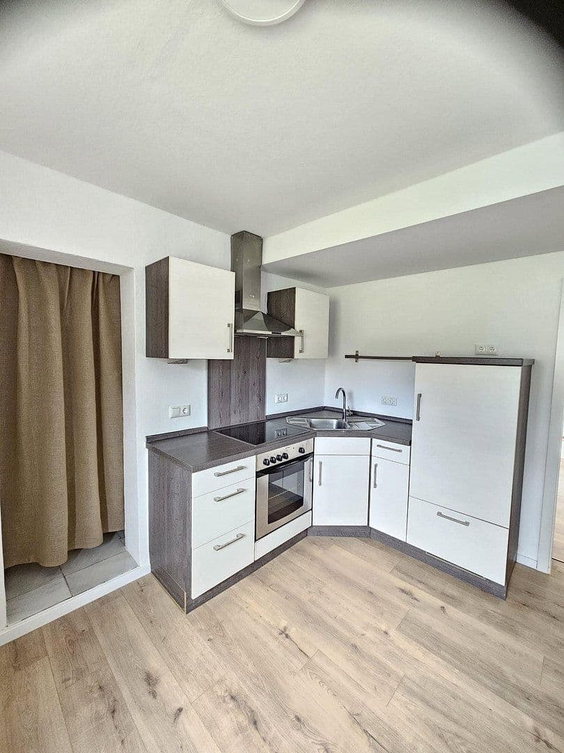 Prenájom bytu 2-izbový 50 m², Gießen, Hesensko Prenájom bytu 2-izbový 50 m², Gießen, Hesensko