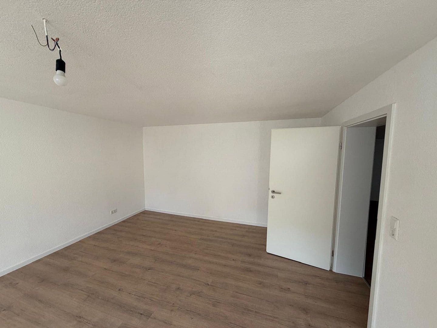 Predaj bytu 6-izbový 148 m², Werdenbergstr. 20, Langenau, Bádensko-Wurttembersko Predaj bytu 6-izbový 148 m², Werdenbergstr. 20, Langenau, Bádensko-Wurttembersko