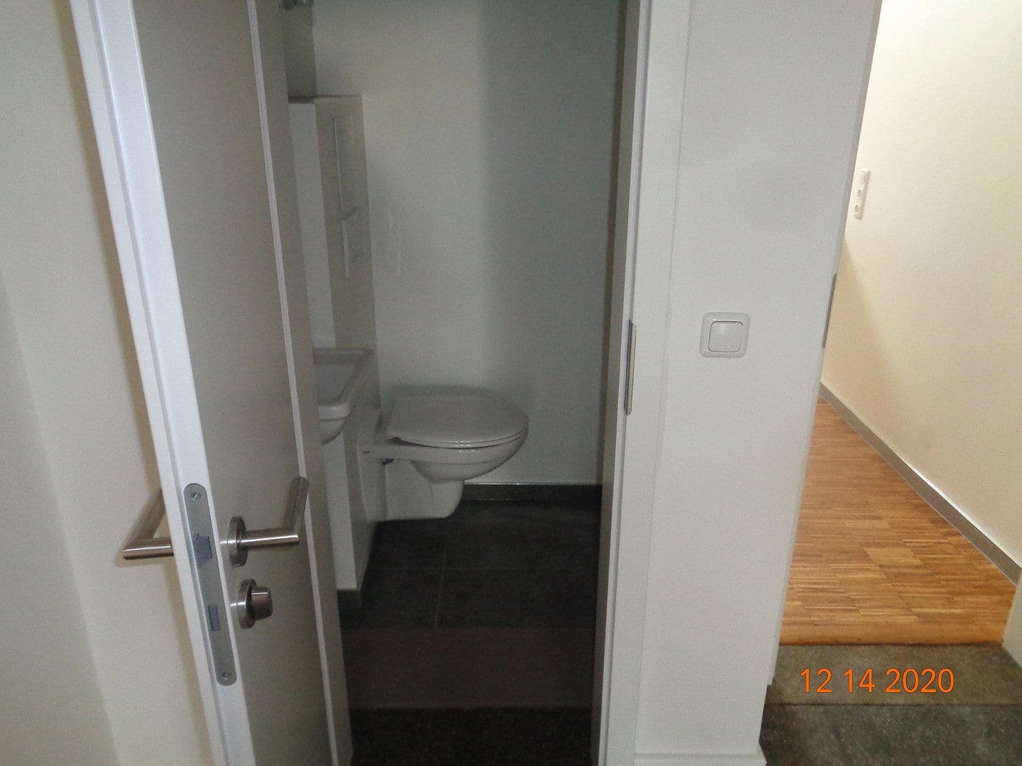 Prenájom bytu 4-izbový 125 m², Würzburg, Bavorsko Prenájom bytu 4-izbový 125 m², Würzburg, Bavorsko