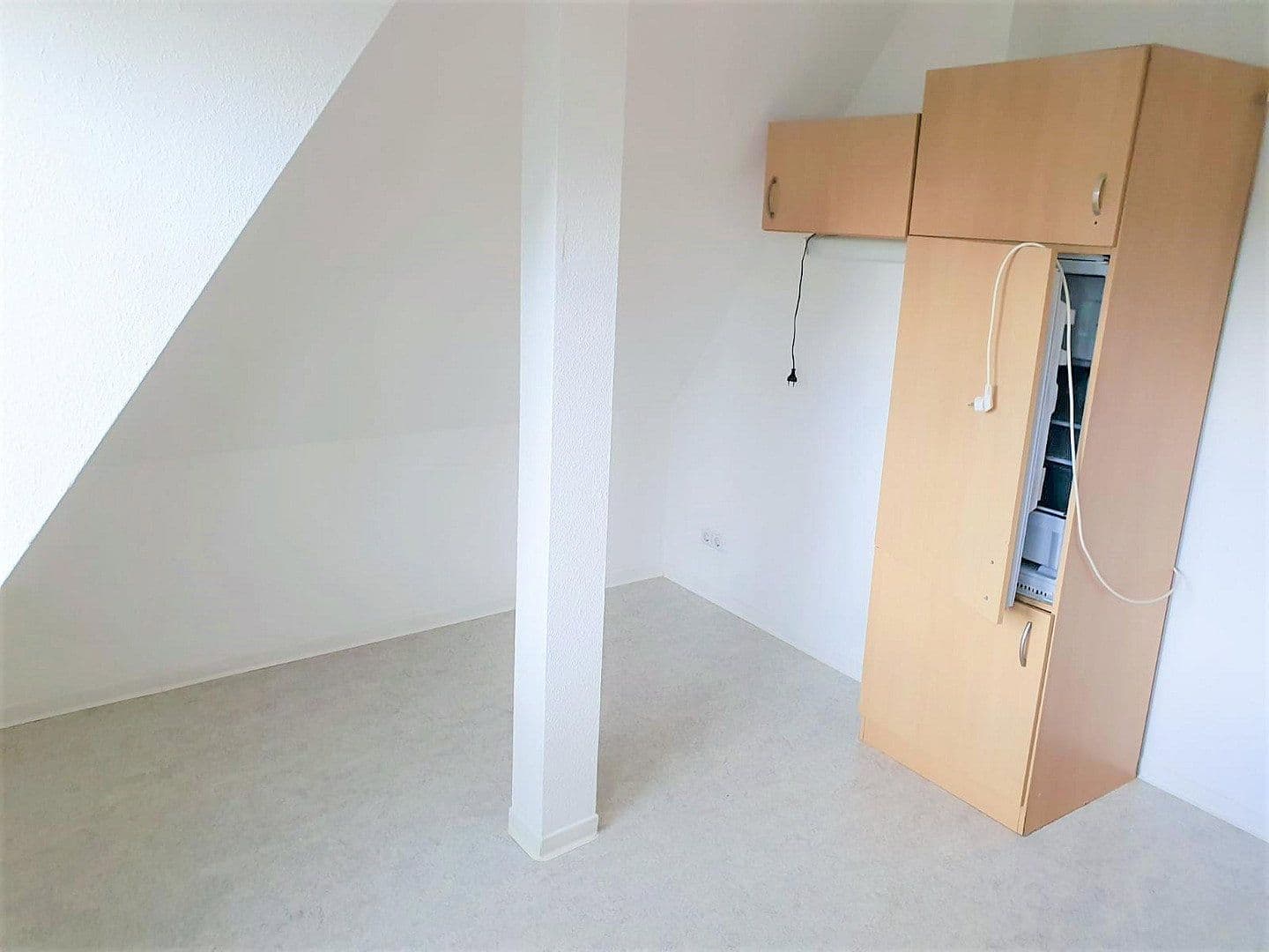 Prenájom bytu 2-izbový 52 m², Heinrich-Kaps-Str. 2, Leipzig, Sasko Prenájom bytu 2-izbový 52 m², Heinrich-Kaps-Str. 2, Leipzig, Sasko