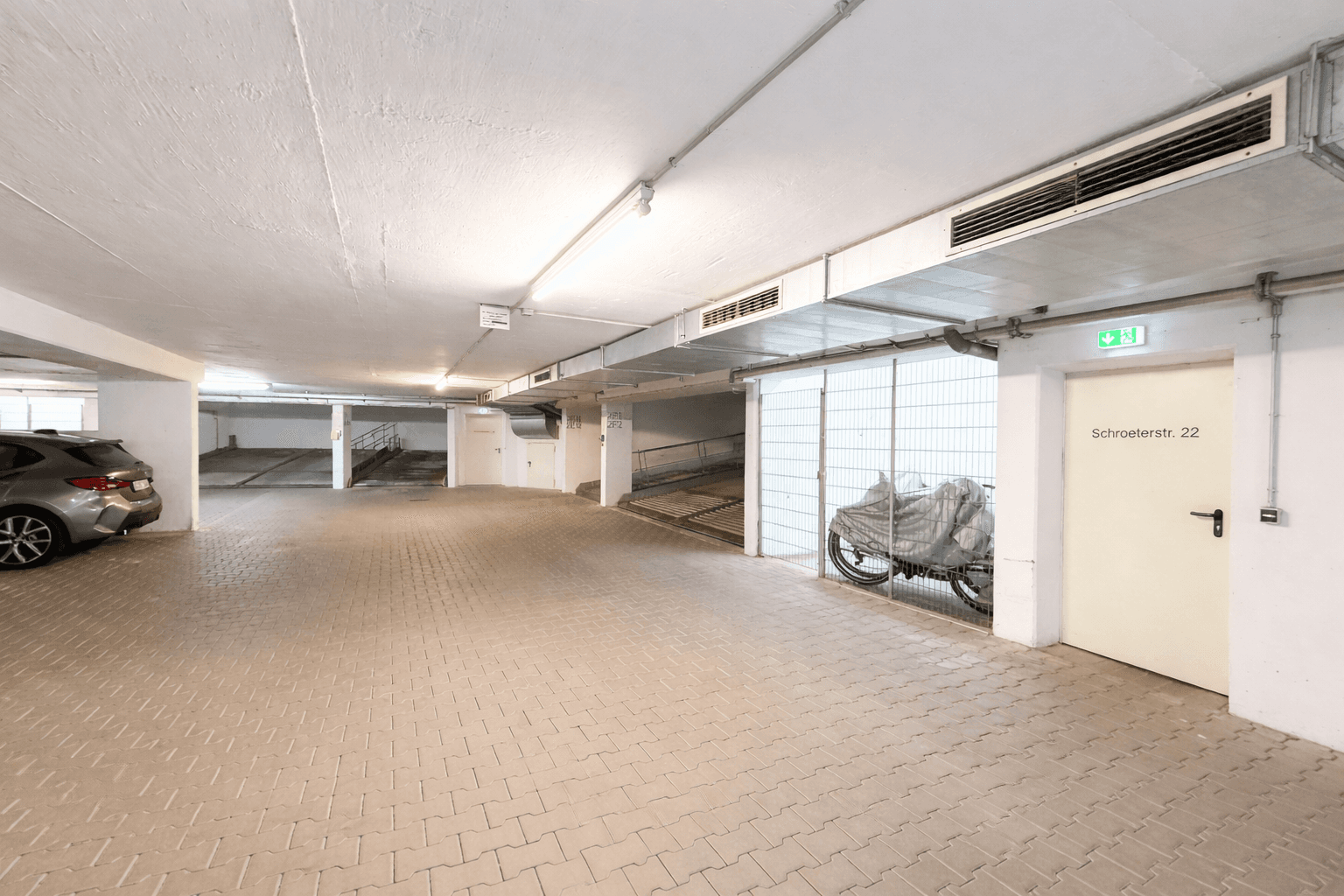 Prenájom garáže, Schroeterstraße 22, Dresden, Sasko Prenájom garáže, Schroeterstraße 22, Dresden, Sasko