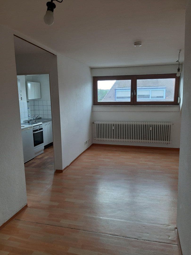 Prenájom bytu 1-izbový 44 m², Karlsruhe, Bádensko-Wurttembersko Prenájom bytu 1-izbový 44 m², Karlsruhe, Bádensko-Wurttembersko