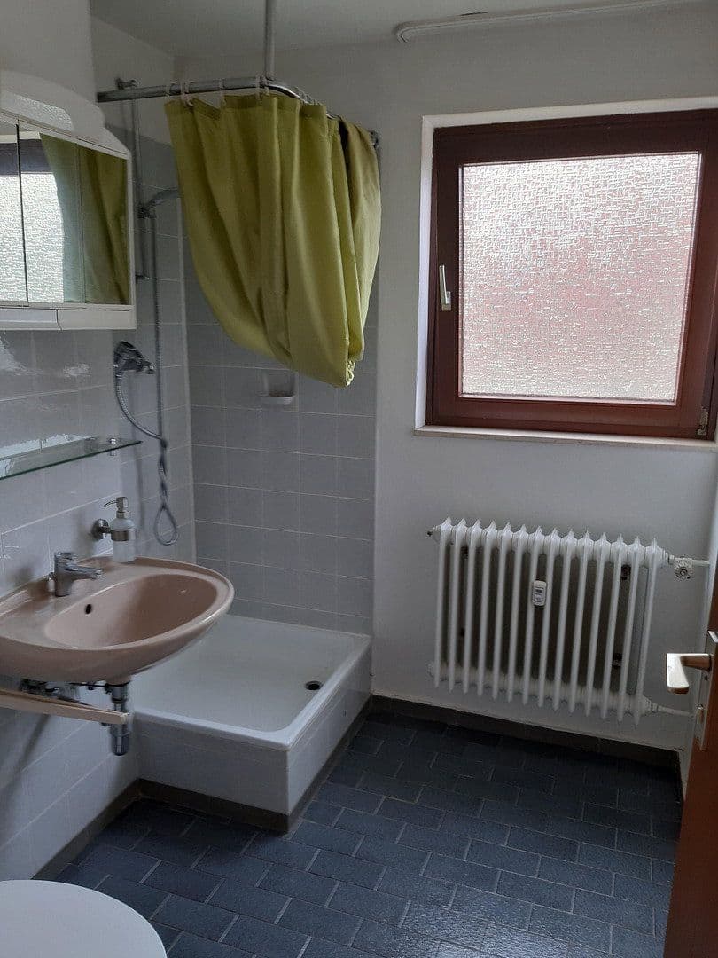 Prenájom bytu 1-izbový 44 m², Karlsruhe, Bádensko-Wurttembersko Prenájom bytu 1-izbový 44 m², Karlsruhe, Bádensko-Wurttembersko