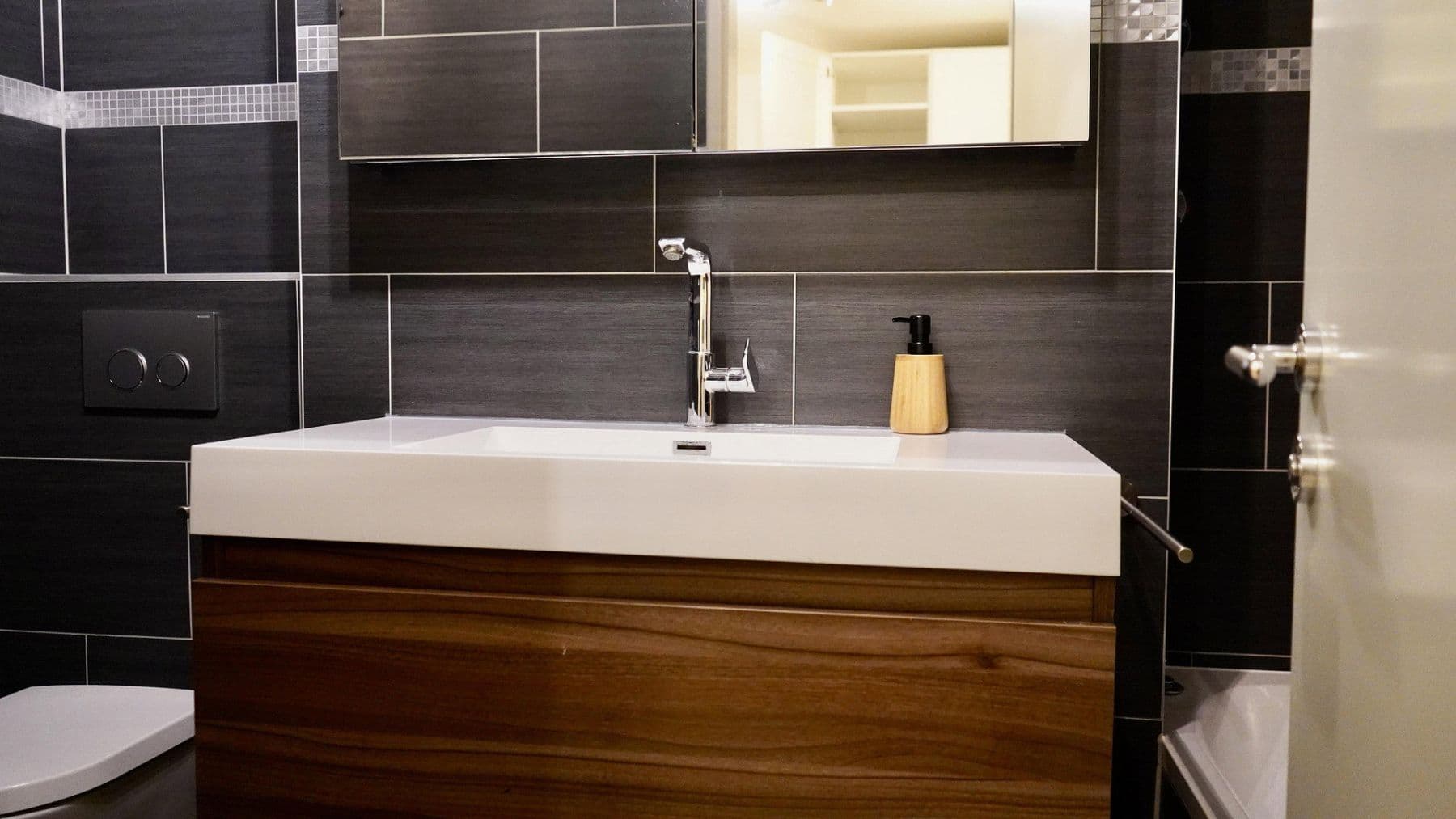 Prenájom bytu 2-izbový 63 m², Paula-Ludwig-Weg, München, Bavorsko Prenájom bytu 2-izbový 63 m², Paula-Ludwig-Weg, München, Bavorsko