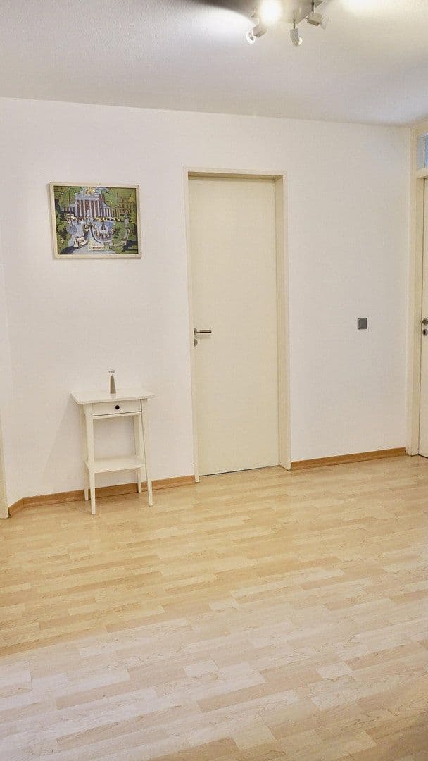 Prenájom bytu 2-izbový 63 m², Paula-Ludwig-Weg, München, Bavorsko Prenájom bytu 2-izbový 63 m², Paula-Ludwig-Weg, München, Bavorsko