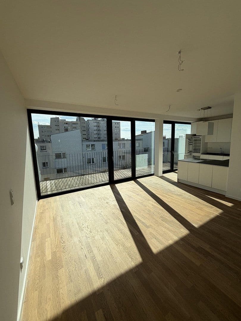 Predaj bytu 3-izbový 110 m², Harzer Straße 109, Berlin, Berlín Predaj bytu 3-izbový 110 m², Harzer Straße 109, Berlin, Berlín