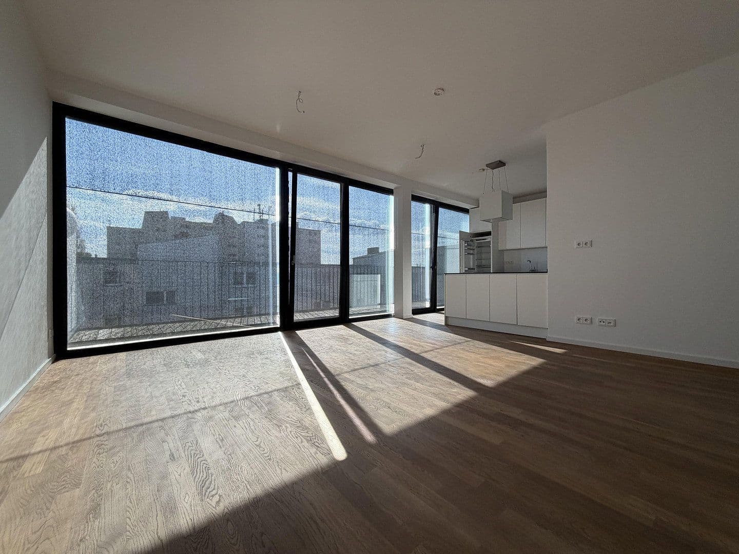 Predaj bytu 3-izbový 110 m², Harzer Straße 109, Berlin, Berlín Predaj bytu 3-izbový 110 m², Harzer Straße 109, Berlin, Berlín