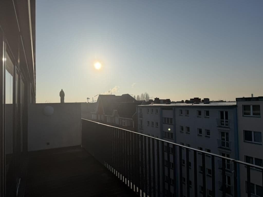 Predaj bytu 3-izbový 110 m², Harzer Straße 109, Berlin, Berlín Predaj bytu 3-izbový 110 m², Harzer Straße 109, Berlin, Berlín