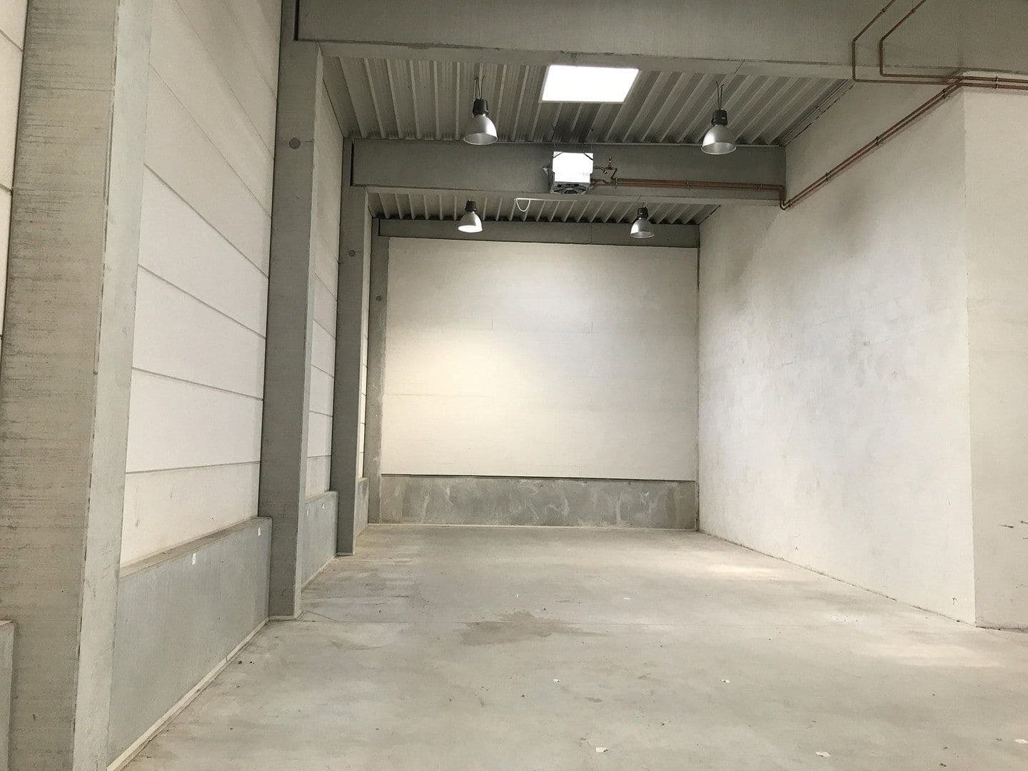 Prenájom nebytového priestoru 640 m², Hamburg, Hamburg Prenájom nebytového priestoru 640 m², Hamburg, Hamburg