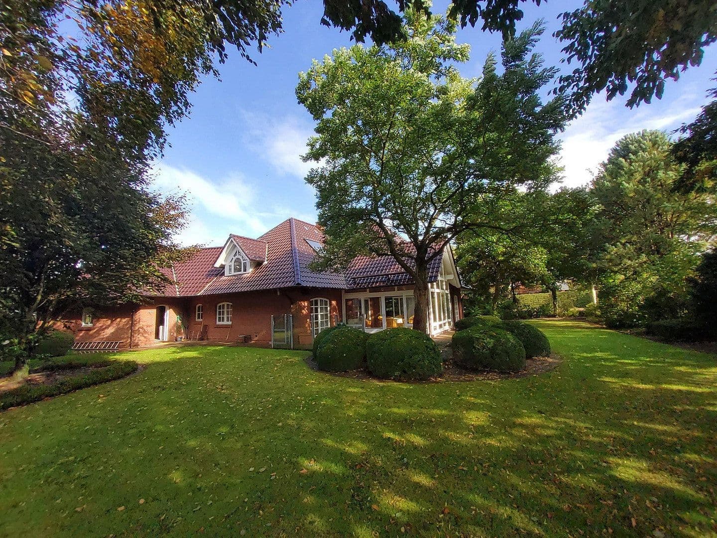 Predaj domu 264 m², pozemek 1.464 m², Wesselburen, Šlezvicko-Holštajnsko Predaj domu 264 m², pozemek 1.464 m², Wesselburen, Šlezvicko-Holštajnsko