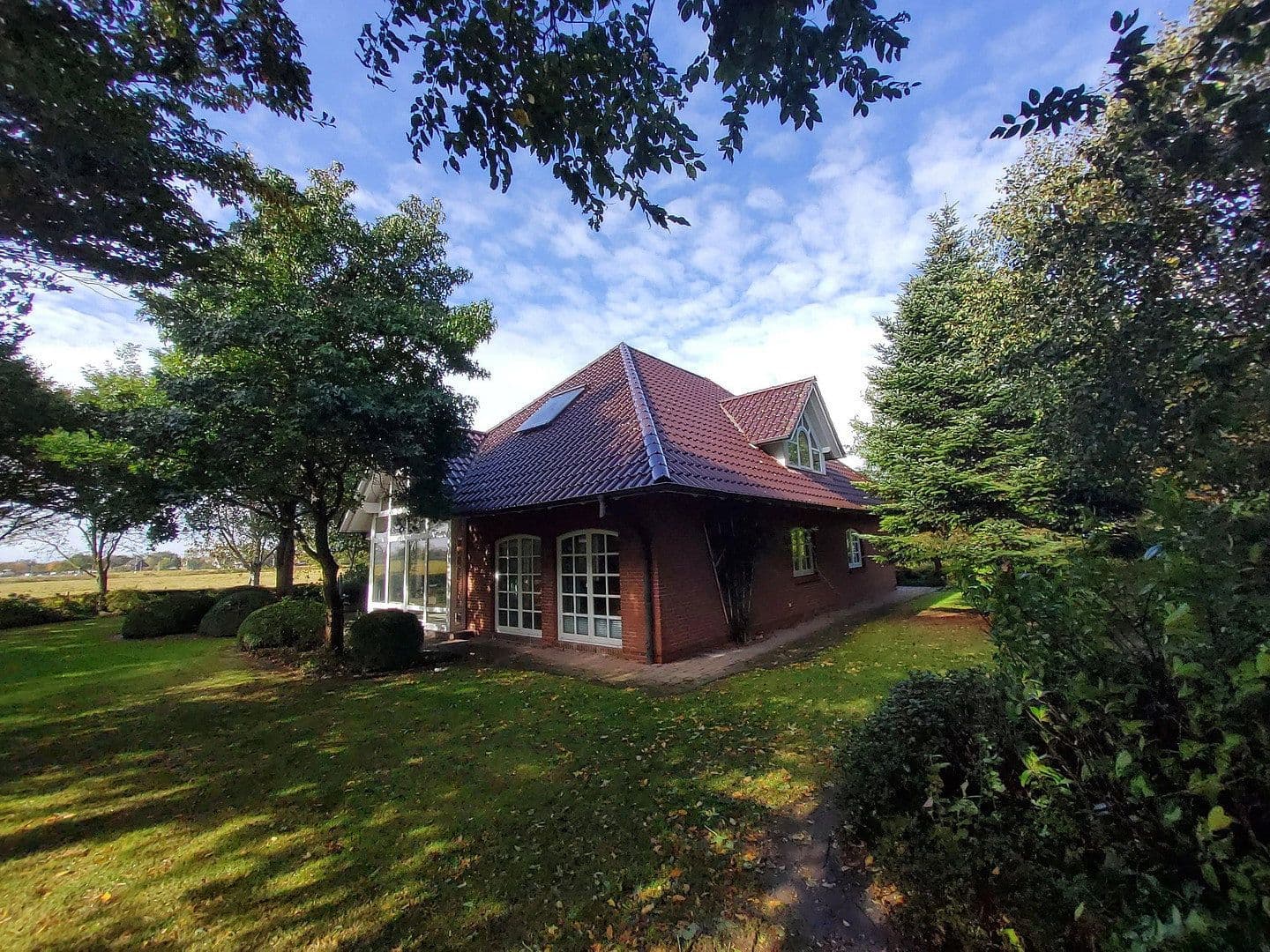 Predaj domu 264 m², pozemek 1.464 m², Wesselburen, Šlezvicko-Holštajnsko Predaj domu 264 m², pozemek 1.464 m², Wesselburen, Šlezvicko-Holštajnsko