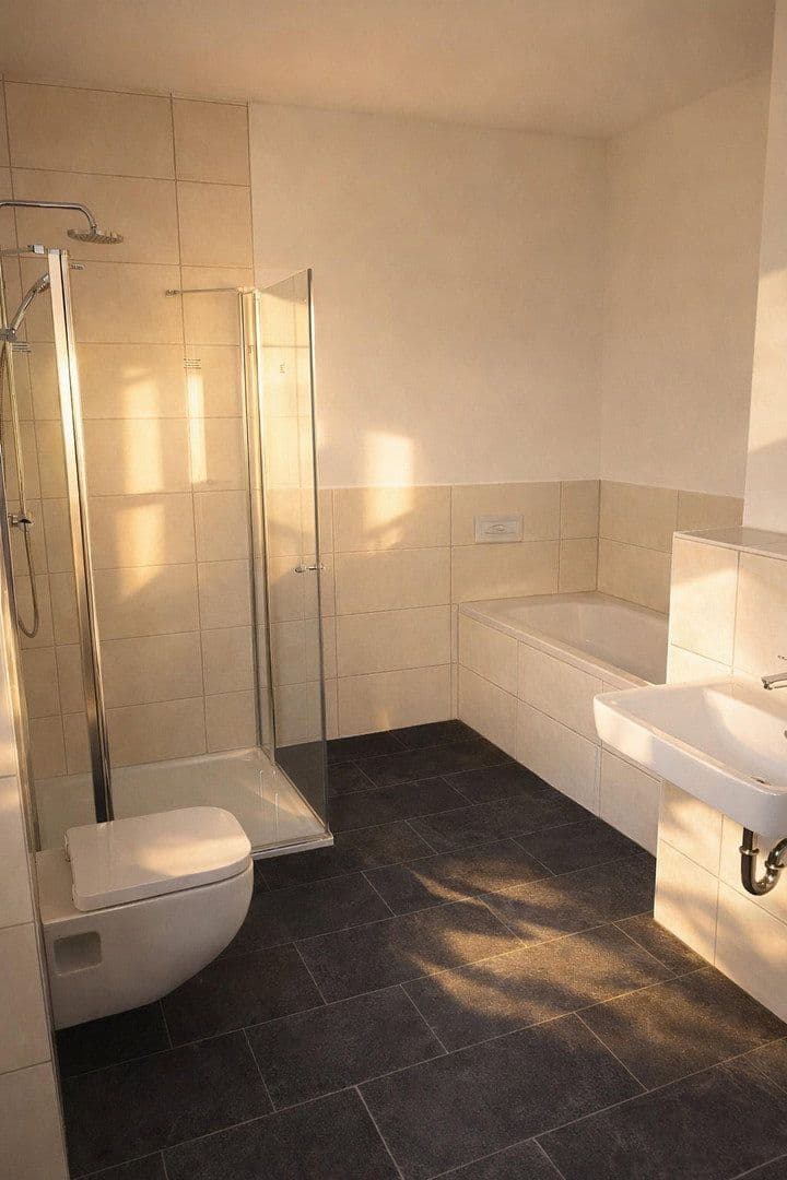 Prenájom domu 135 m², pozemek 370 m², Falkensteiner Weg 29, Magdeburg OT Lemsdorf, Sasko-Anhaltsko Prenájom domu 135 m², pozemek 370 m², Falkensteiner Weg 29, Magdeburg OT Lemsdorf, Sasko-Anhaltsko