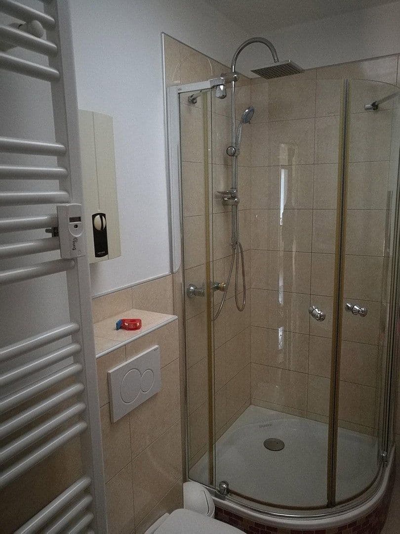 Prenájom bytu 3-izbový 123 m², Elberferlderstr. 103, Hilden, Severné Porýnie - Westfálsko Prenájom bytu 3-izbový 123 m², Elberferlderstr. 103, Hilden, Severné Porýnie - Westfálsko