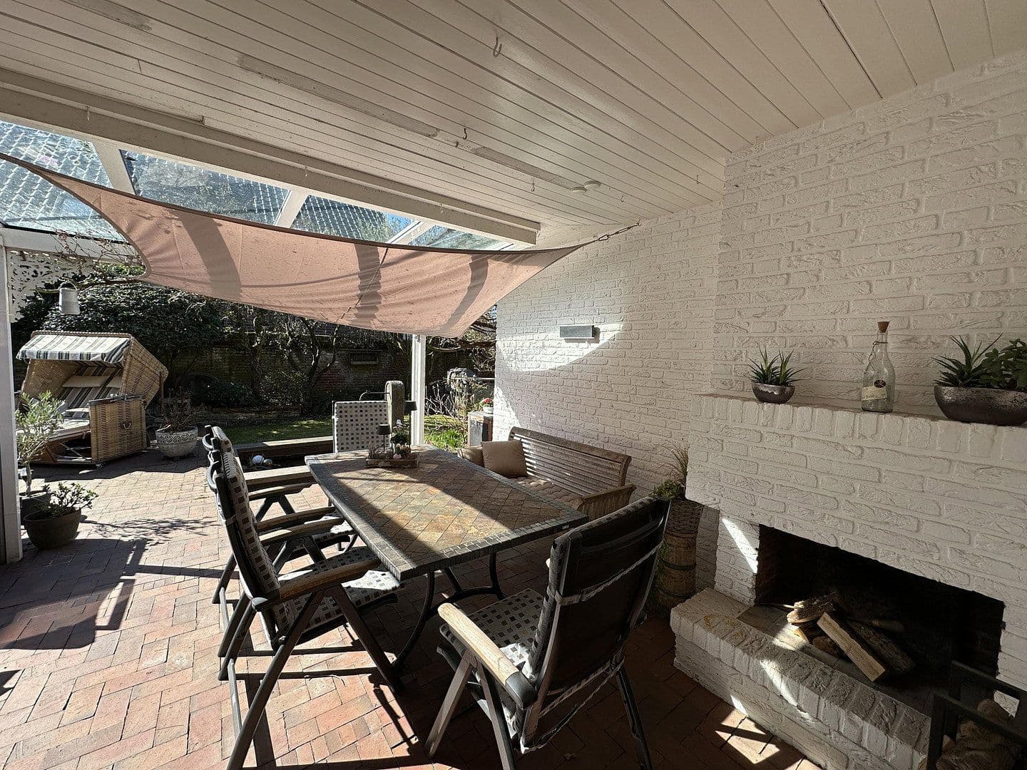 Predaj domu 300 m², pozemek 984 m², Bad Zwischenahn, Dolné Sasko Predaj domu 300 m², pozemek 984 m², Bad Zwischenahn, Dolné Sasko