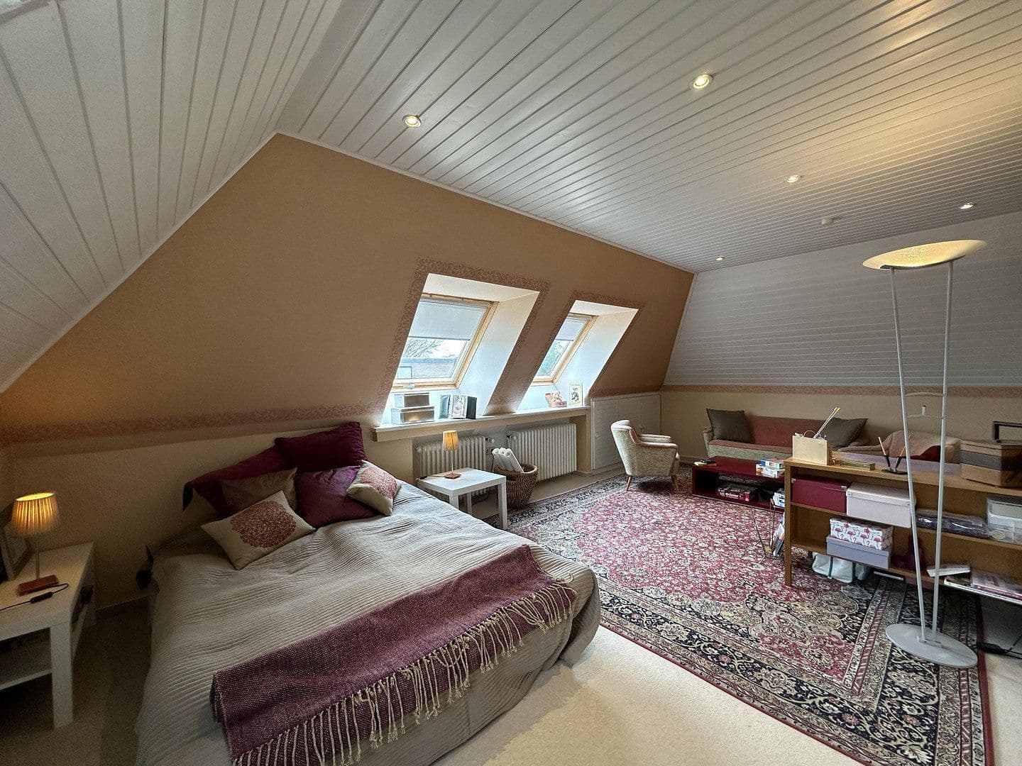 Predaj domu 300 m², pozemek 984 m², Bad Zwischenahn, Dolné Sasko Predaj domu 300 m², pozemek 984 m², Bad Zwischenahn, Dolné Sasko