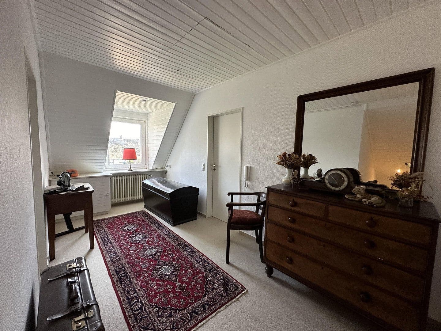 Predaj domu 300 m², pozemek 984 m², Bad Zwischenahn, Dolné Sasko Predaj domu 300 m², pozemek 984 m², Bad Zwischenahn, Dolné Sasko