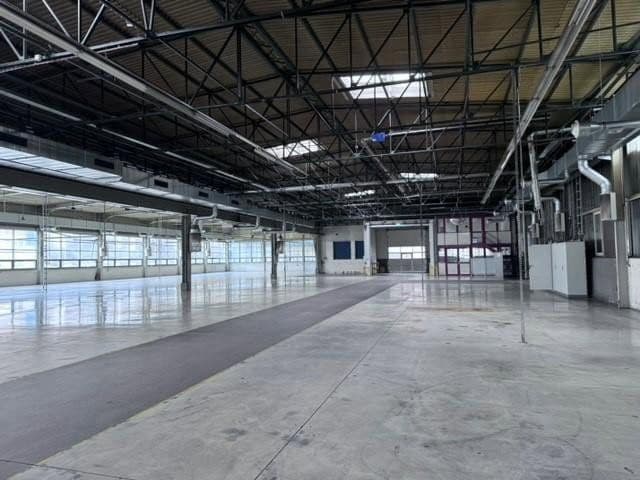 Prenájom nebytového priestoru 3.310 m², Dohna, Sasko Prenájom nebytového priestoru 3.310 m², Dohna, Sasko