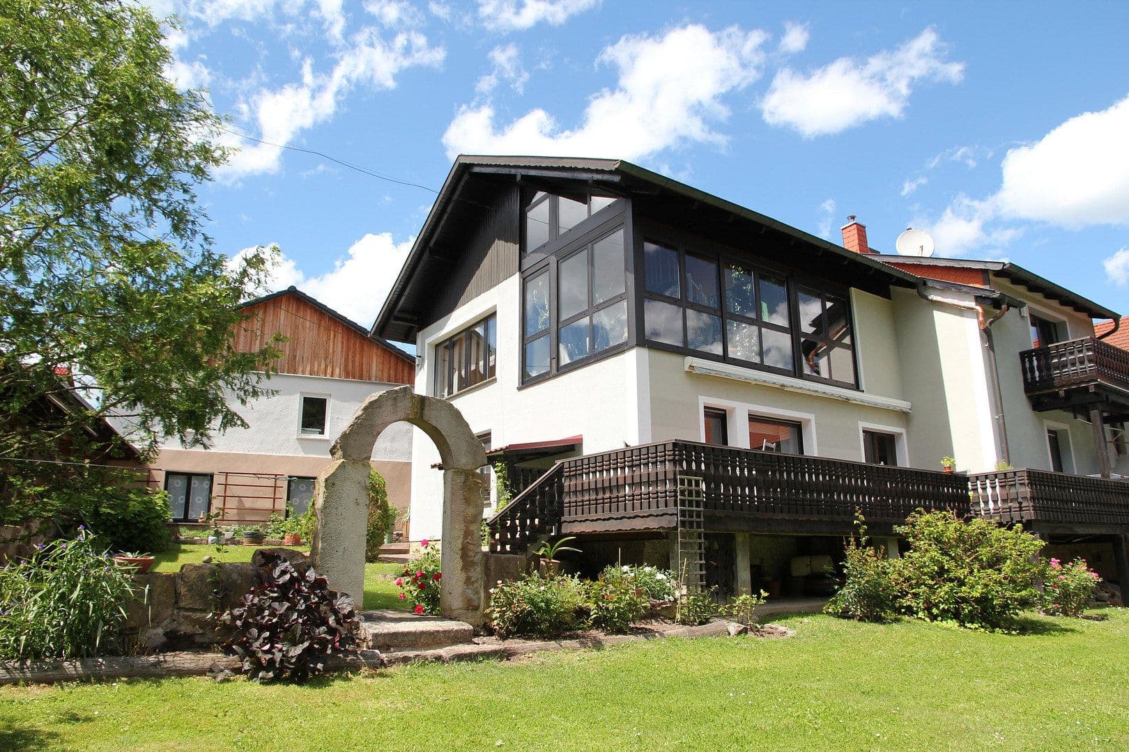 Predaj domu 585 m², pozemek 3.182 m², Rippershausen, Durínsko Predaj domu 585 m², pozemek 3.182 m², Rippershausen, Durínsko