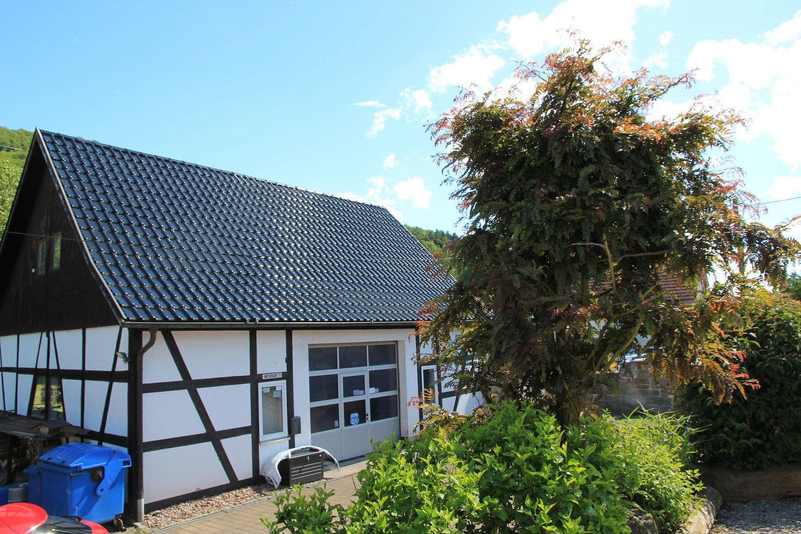 Predaj domu 585 m², pozemek 3.182 m², Rippershausen, Durínsko Predaj domu 585 m², pozemek 3.182 m², Rippershausen, Durínsko