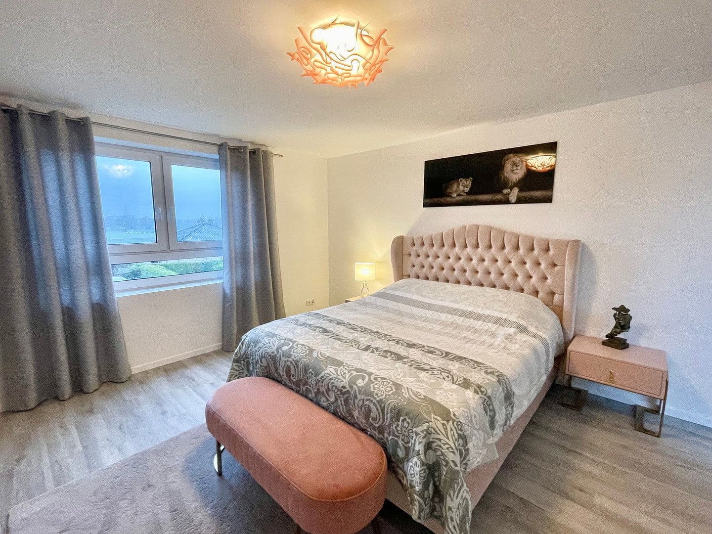 Prenájom domu 132 m², pozemek 280 m², Am Wiesengrunde 1a, Norderstedt, Šlezvicko-Holštajnsko Prenájom domu 132 m², pozemek 280 m², Am Wiesengrunde 1a, Norderstedt, Šlezvicko-Holštajnsko