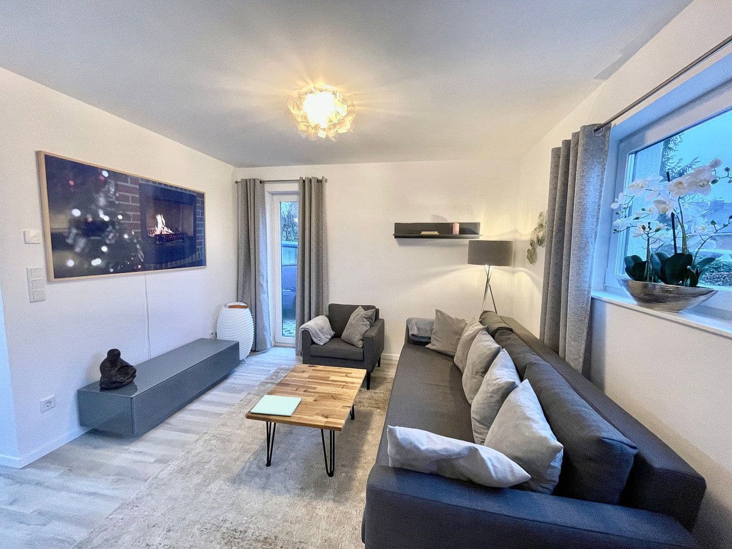 Prenájom domu 132 m², pozemek 280 m², Am Wiesengrunde 1a, Norderstedt, Šlezvicko-Holštajnsko Prenájom domu 132 m², pozemek 280 m², Am Wiesengrunde 1a, Norderstedt, Šlezvicko-Holštajnsko