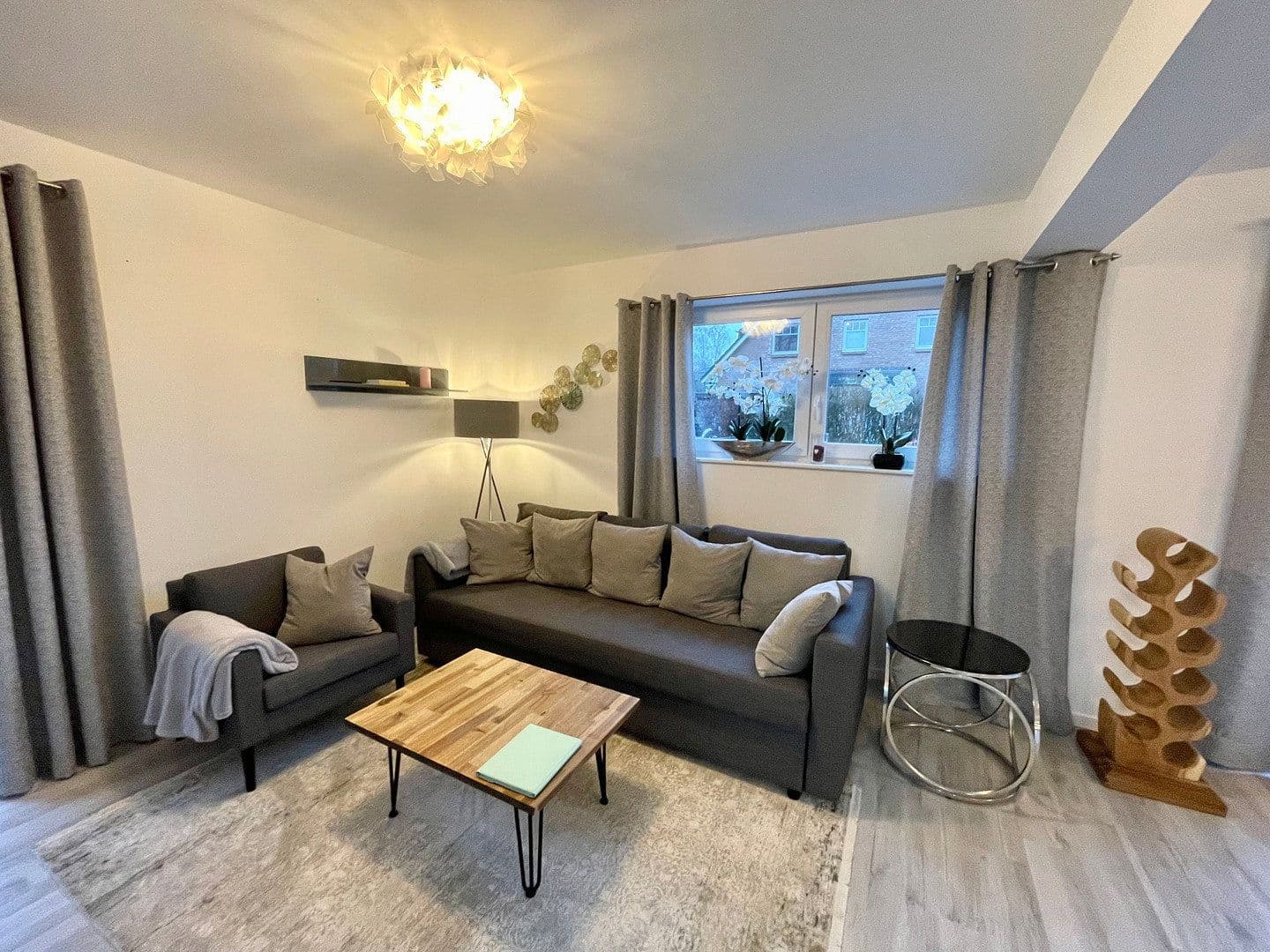 Prenájom domu 132 m², pozemek 280 m², Am Wiesengrunde 1a, Norderstedt, Šlezvicko-Holštajnsko Prenájom domu 132 m², pozemek 280 m², Am Wiesengrunde 1a, Norderstedt, Šlezvicko-Holštajnsko