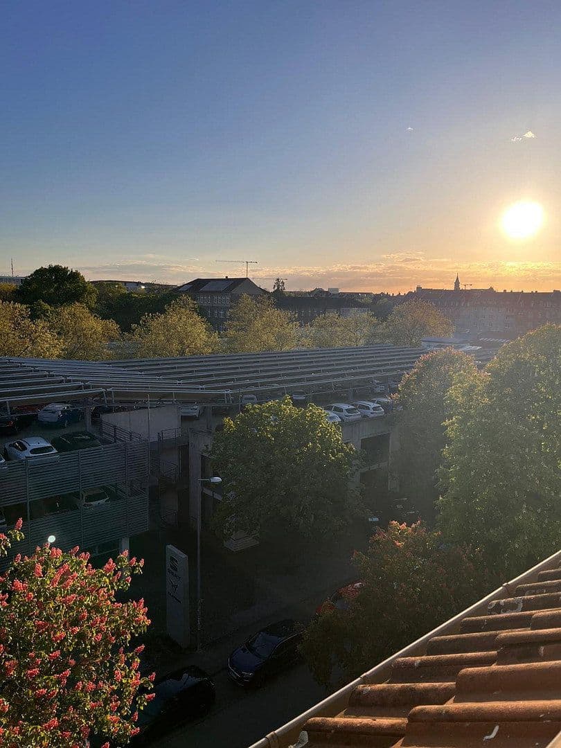 Prenájom bytu 4-izbový 90 m², Karlsruhe, Bádensko-Wurttembersko Prenájom bytu 4-izbový 90 m², Karlsruhe, Bádensko-Wurttembersko