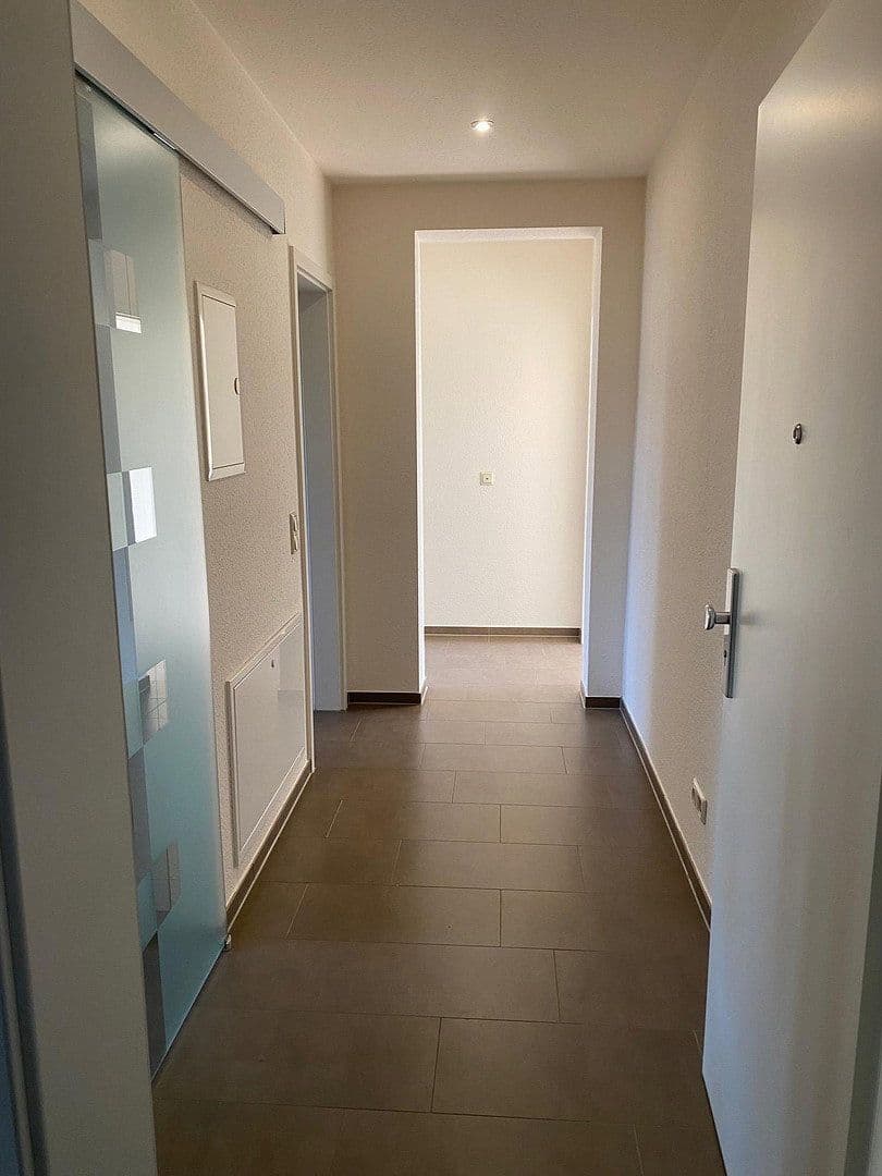 Prenájom bytu 3-izbový 75 m², Borna, Sasko Prenájom bytu 3-izbový 75 m², Borna, Sasko