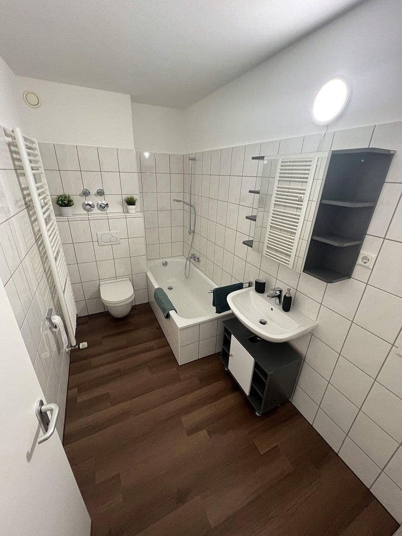 Prenájom bytu 1-izbový 32 m², Oberursel (Taunus), Hesensko Prenájom bytu 1-izbový 32 m², Oberursel (Taunus), Hesensko