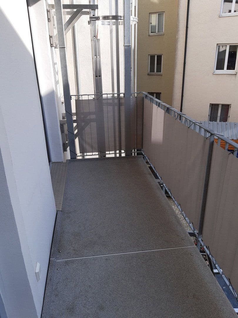 Prenájom bytu 2-izbový 74 m², München, Bavorsko Prenájom bytu 2-izbový 74 m², München, Bavorsko