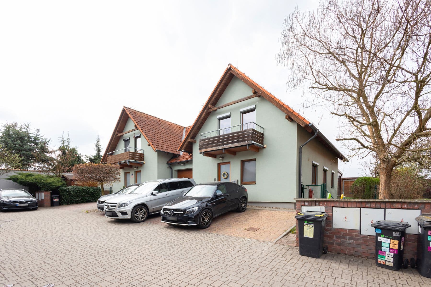 Predaj domu 161 m², pozemek 384 m², Kriketová, Říčany, Středočeský kraj Predaj domu 161 m², pozemek 384 m², Kriketová, Říčany, Středočeský kraj