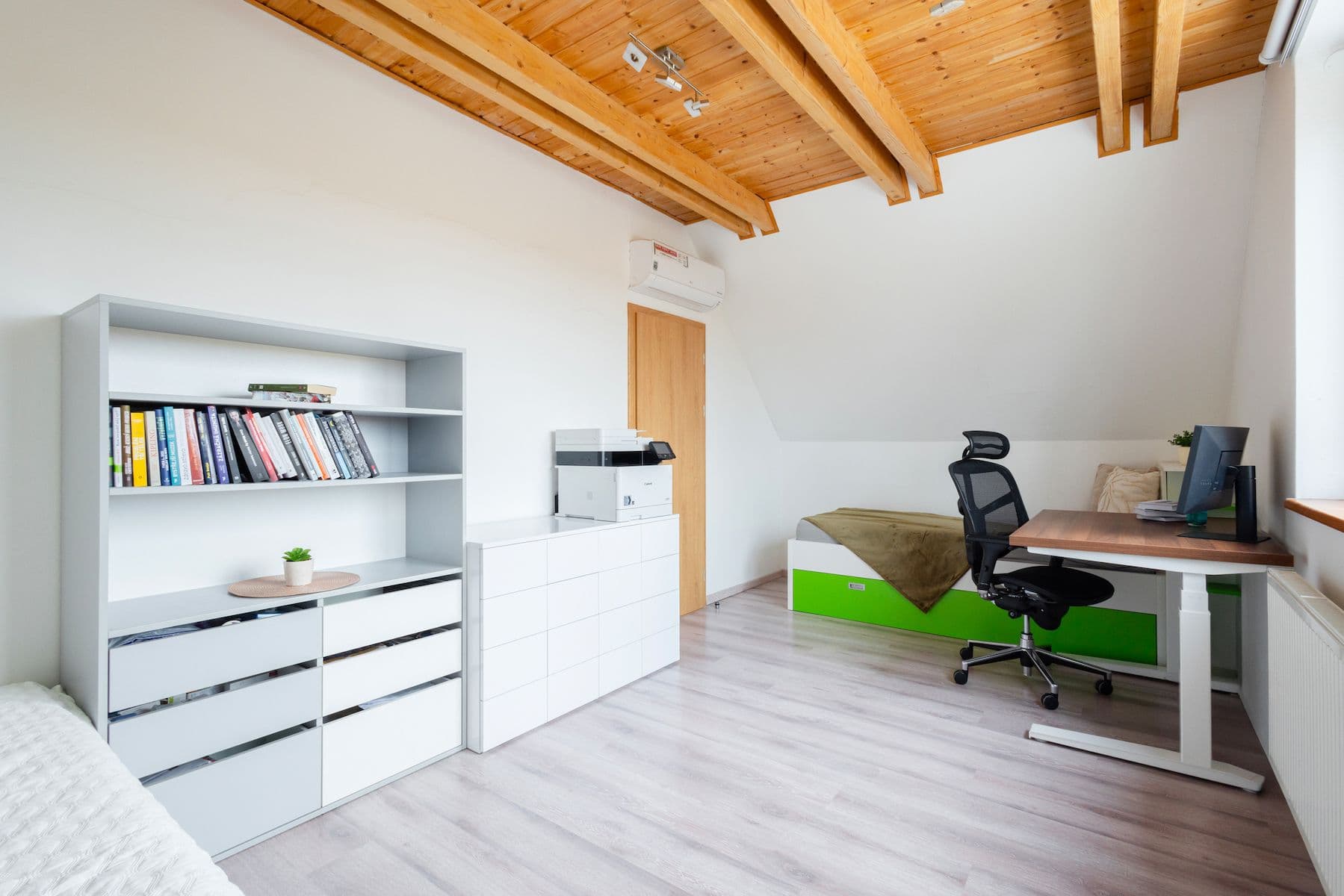 Predaj domu 161 m², pozemek 384 m², Kriketová, Říčany, Středočeský kraj Predaj domu 161 m², pozemek 384 m², Kriketová, Říčany, Středočeský kraj
