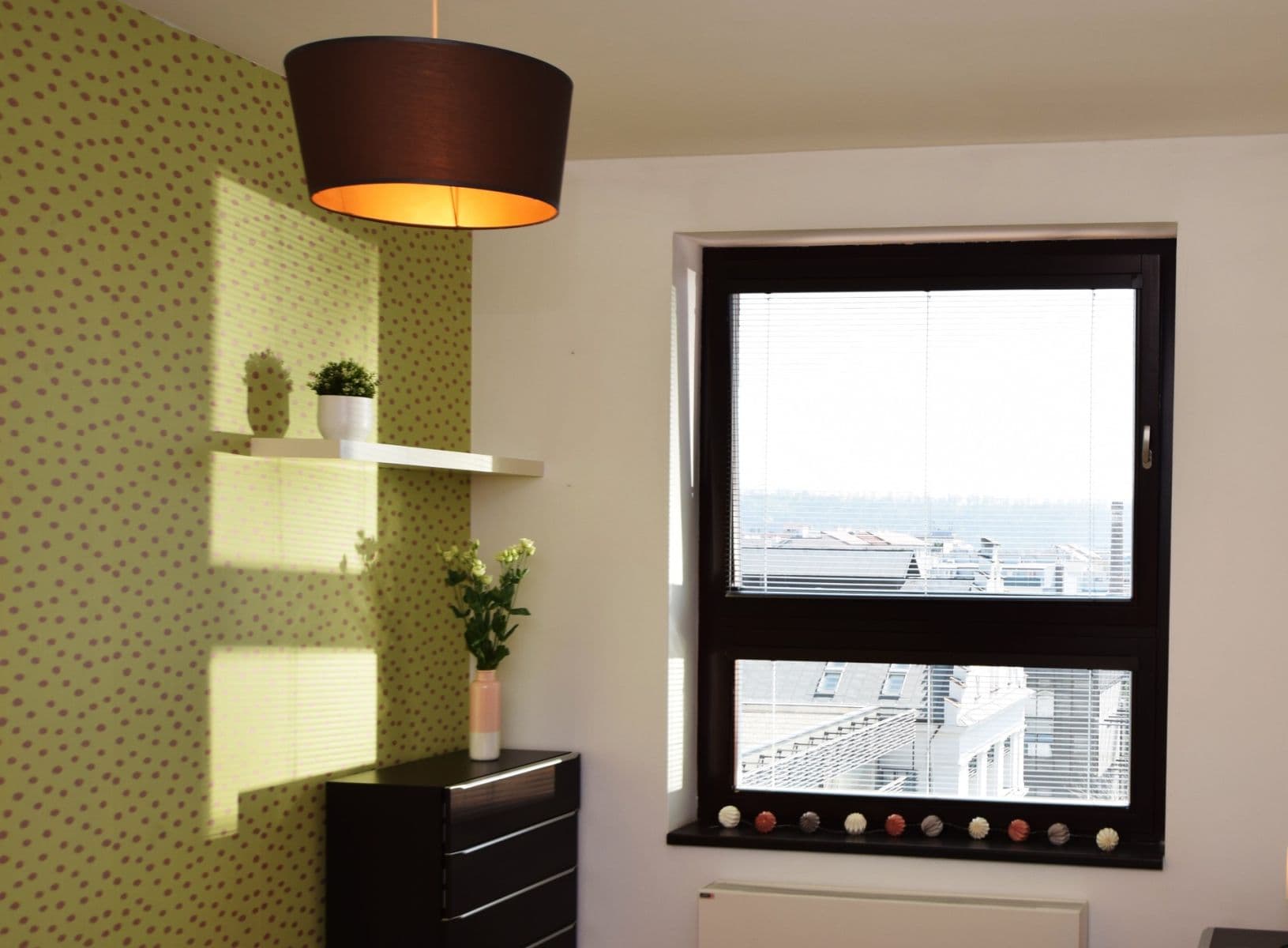 Prenájom bytu 2-izbový 65 m², U Uranie, Praha, Praha Prenájom bytu 2-izbový 65 m², U Uranie, Praha, Praha