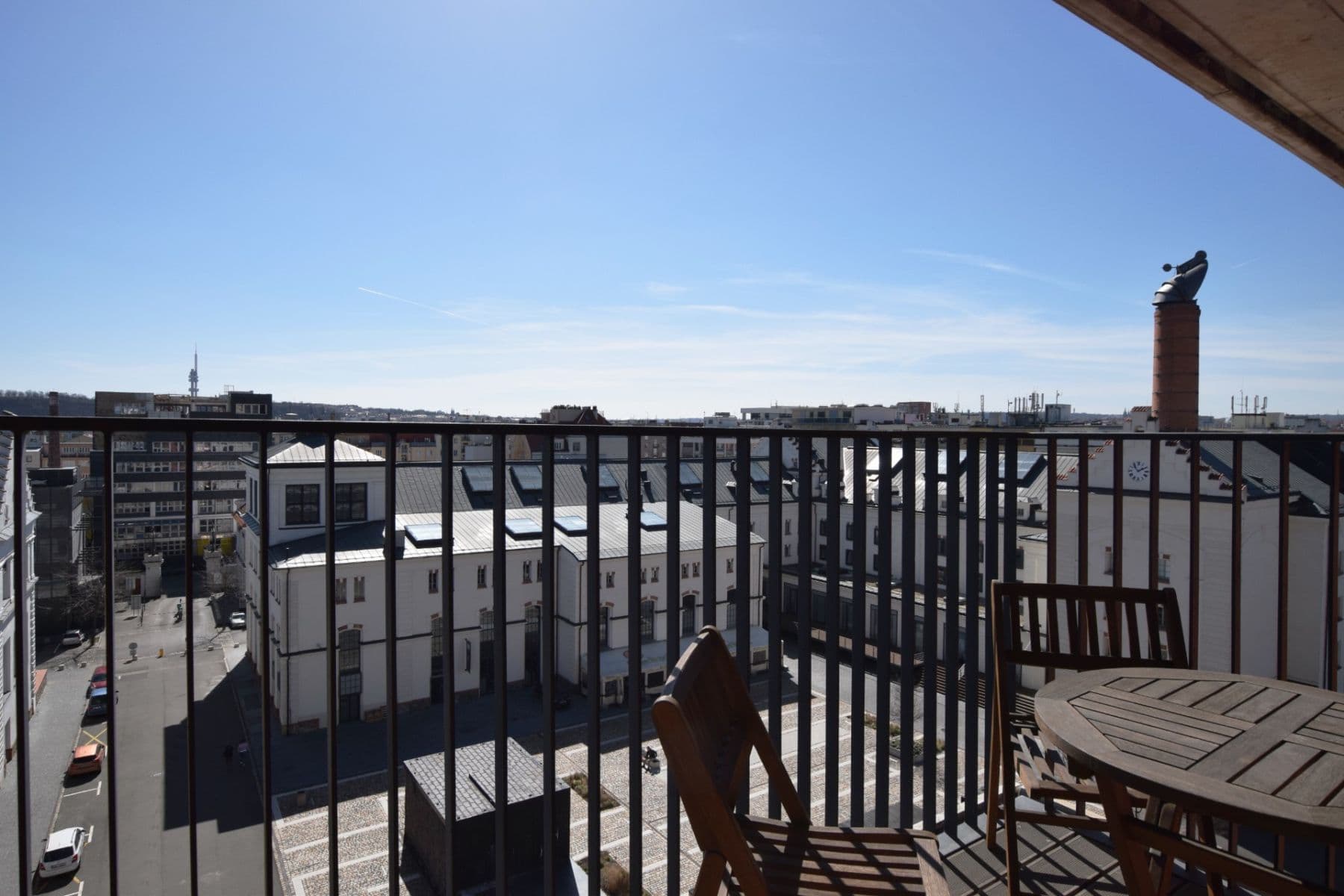 Prenájom bytu 2-izbový 65 m², U Uranie, Praha, Praha Prenájom bytu 2-izbový 65 m², U Uranie, Praha, Praha