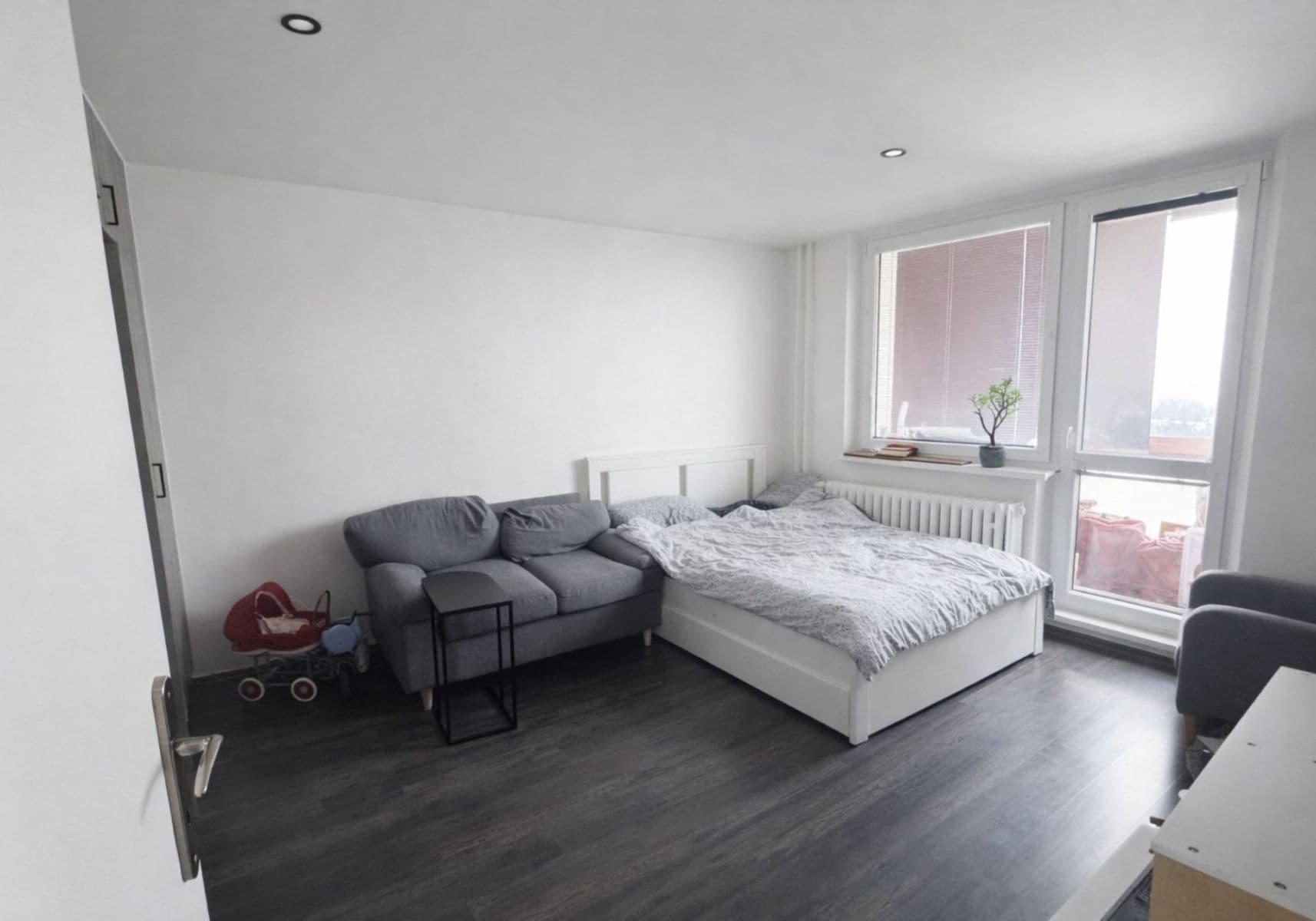 Prenájom bytu 1-izbový 42 m², Politických vězňů, Olomouc, Olomoucký kraj Prenájom bytu 1-izbový 42 m², Politických vězňů, Olomouc, Olomoucký kraj