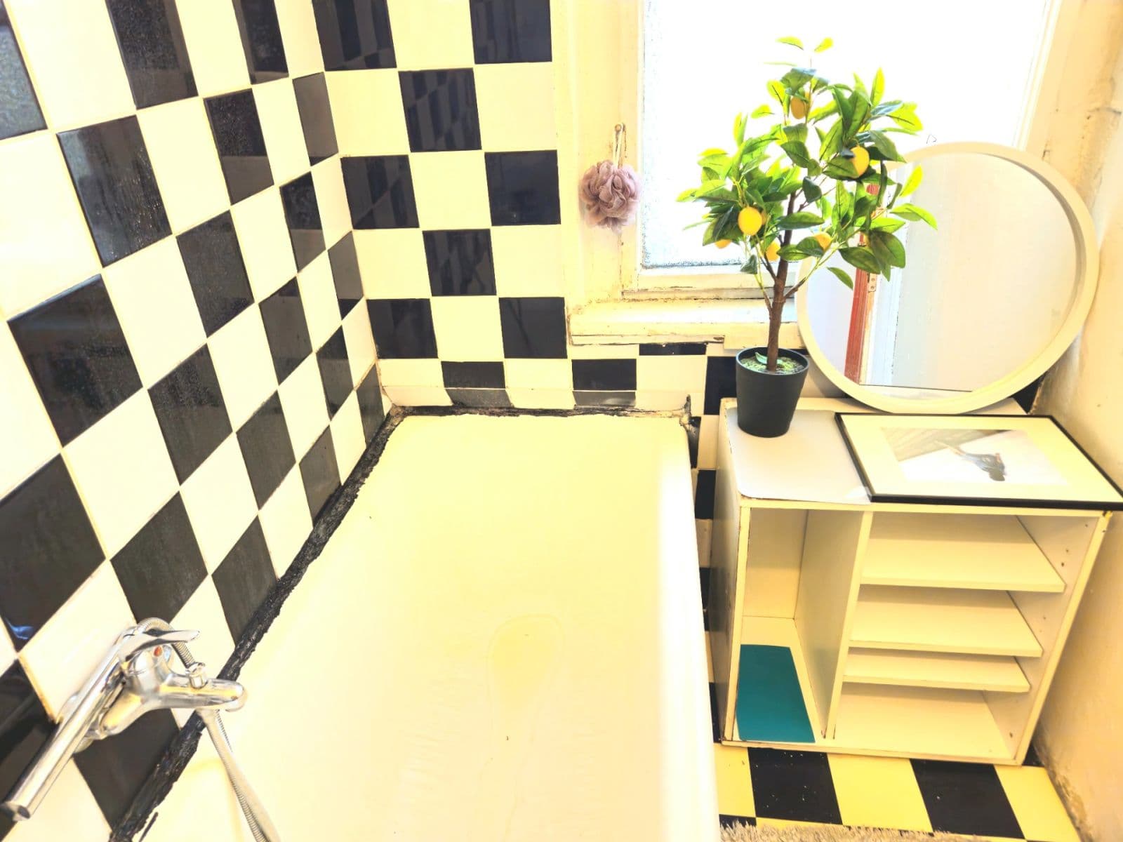 Prenájom bytu 3-izbový 90 m², Husinecká, Praha, Praha Prenájom bytu 3-izbový 90 m², Husinecká, Praha, Praha