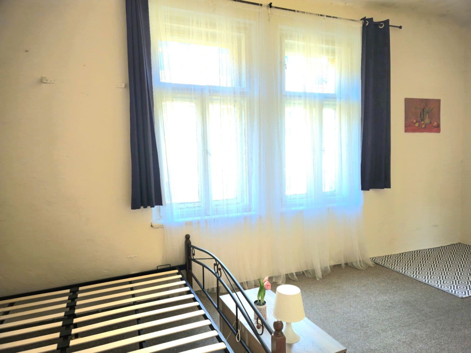 Prenájom bytu 3-izbový 90 m², Husinecká, Praha, Praha Prenájom bytu 3-izbový 90 m², Husinecká, Praha, Praha