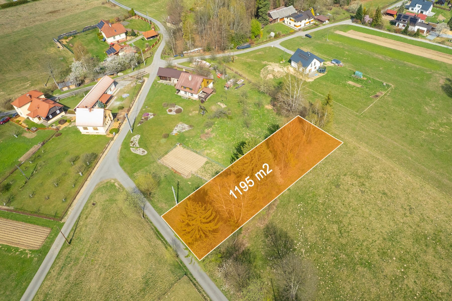 Predaj pozemku 1.195 m², Dolní Lomná, Moravskoslezský kraj Predaj pozemku 1.195 m², Dolní Lomná, Moravskoslezský kraj