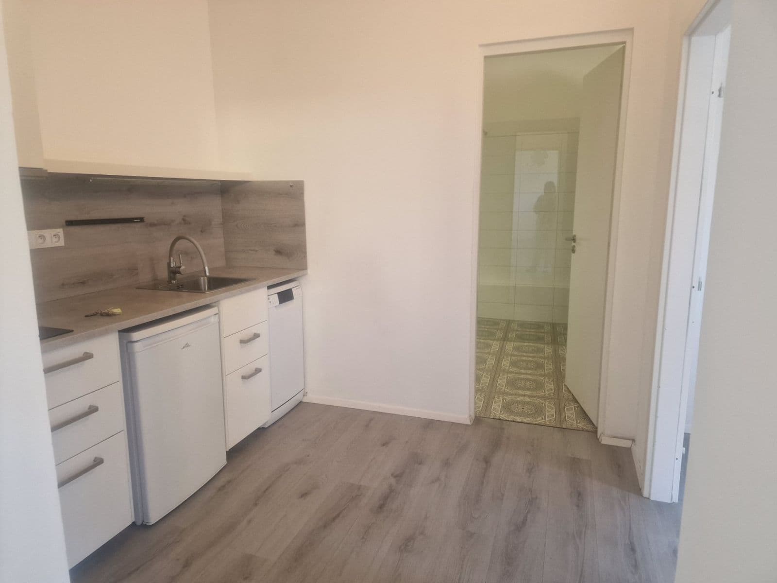 Prenájom nebytového priestoru 63 m², Nuselská, Praha, Praha Prenájom nebytového priestoru 63 m², Nuselská, Praha, Praha