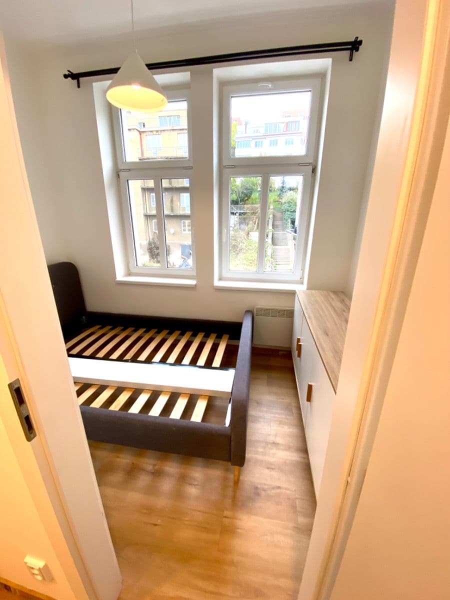 Prenájom bytu 2-izbový 50 m², Holečkova, Praha, Praha Prenájom bytu 2-izbový 50 m², Holečkova, Praha, Praha