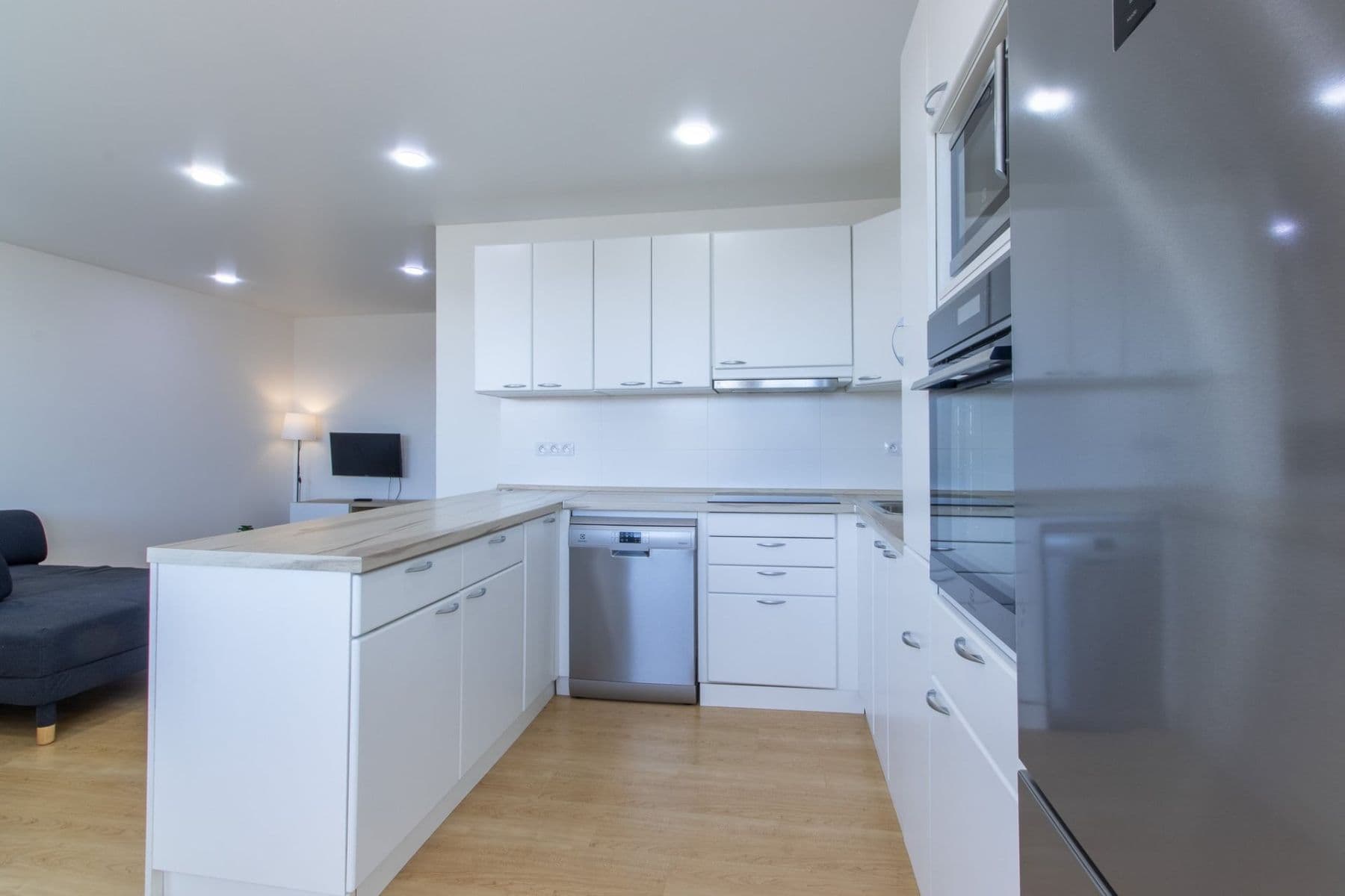 Prenájom bytu 3-izbový 68 m², Jaselská, Mnichovo Hradiště, Středočeský kraj Prenájom bytu 3-izbový 68 m², Jaselská, Mnichovo Hradiště, Středočeský kraj