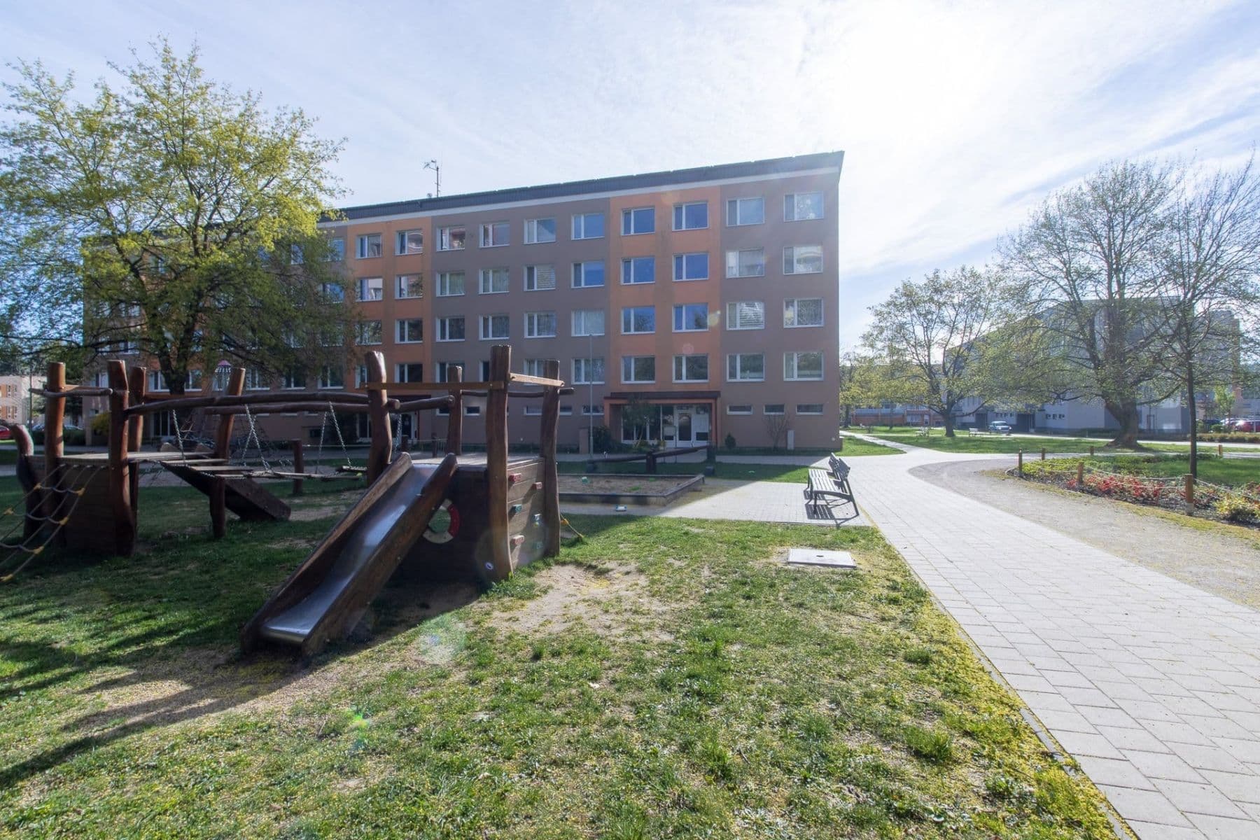 Prenájom bytu 3-izbový 68 m², Jaselská, Mnichovo Hradiště, Středočeský kraj Prenájom bytu 3-izbový 68 m², Jaselská, Mnichovo Hradiště, Středočeský kraj