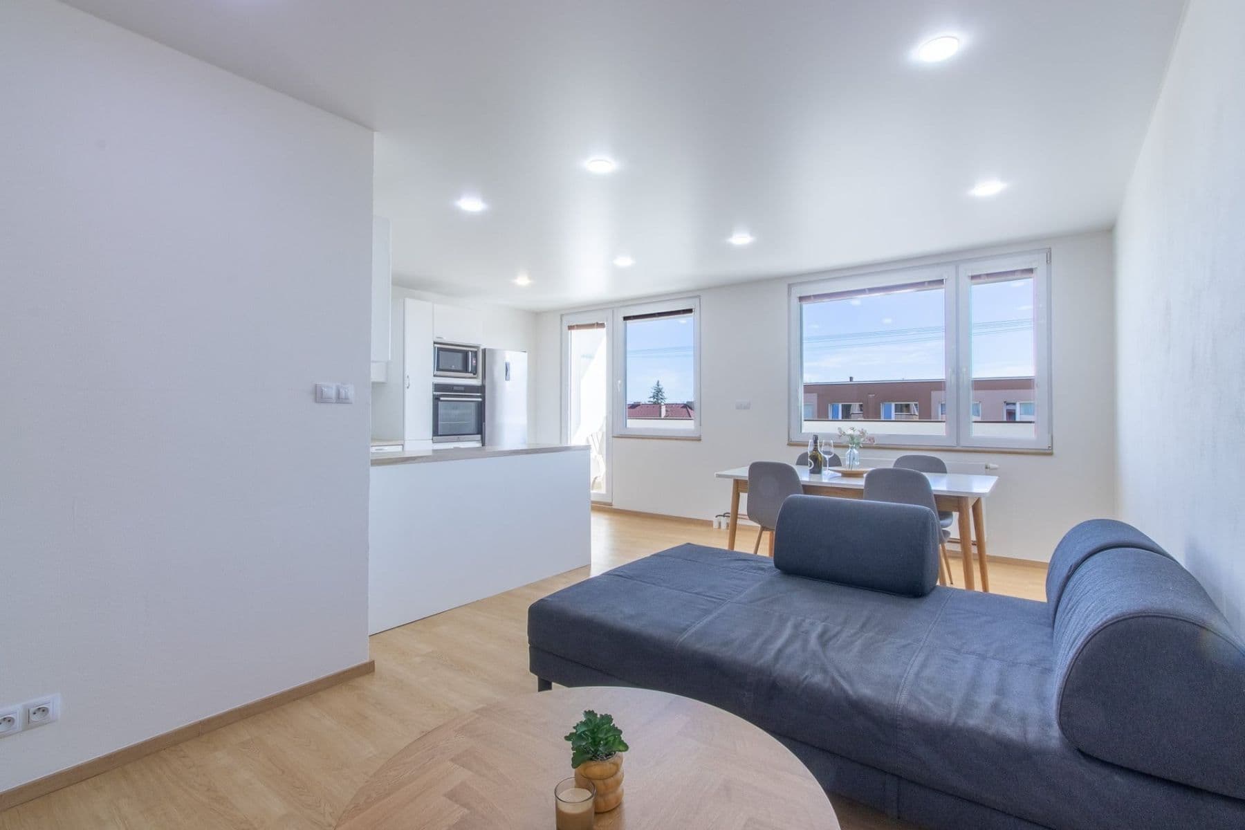 Prenájom bytu 3-izbový 68 m², Jaselská, Mnichovo Hradiště, Středočeský kraj Prenájom bytu 3-izbový 68 m², Jaselská, Mnichovo Hradiště, Středočeský kraj