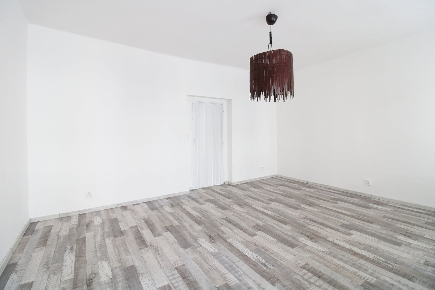 Prenájom bytu 2-izbový 45 m², Donská, Praha, Praha Prenájom bytu 2-izbový 45 m², Donská, Praha, Praha