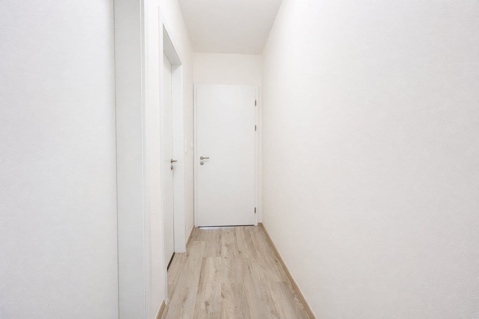 Prenájom bytu 2-izbový 45 m², Nádražní, Kralupy nad Vltavou, Středočeský kraj Prenájom bytu 2-izbový 45 m², Nádražní, Kralupy nad Vltavou, Středočeský kraj